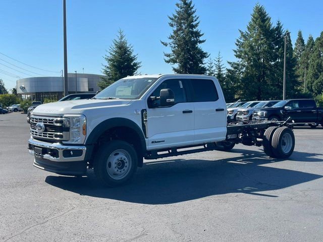 New 2026 Ford F550 4x4 Crew Cab Super Duty w/ XL Chrome Package