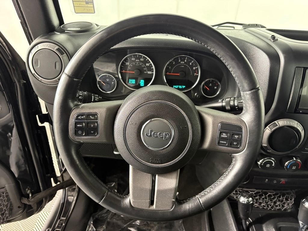 Used 2016 Jeep Wrangler Unlimited Sport image 12