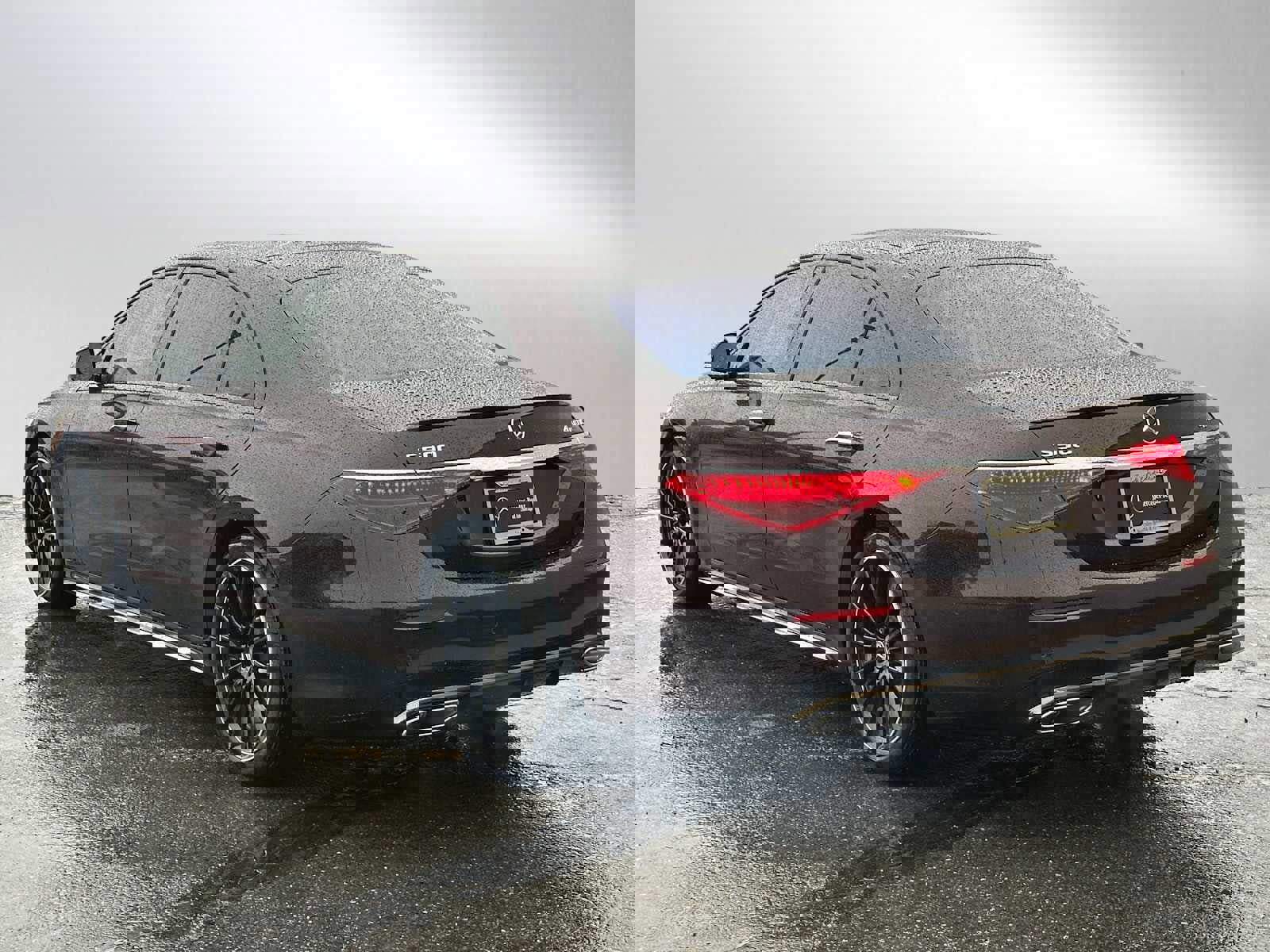 Used 2024 Mercedes-Benz S 500 4MATIC image 5