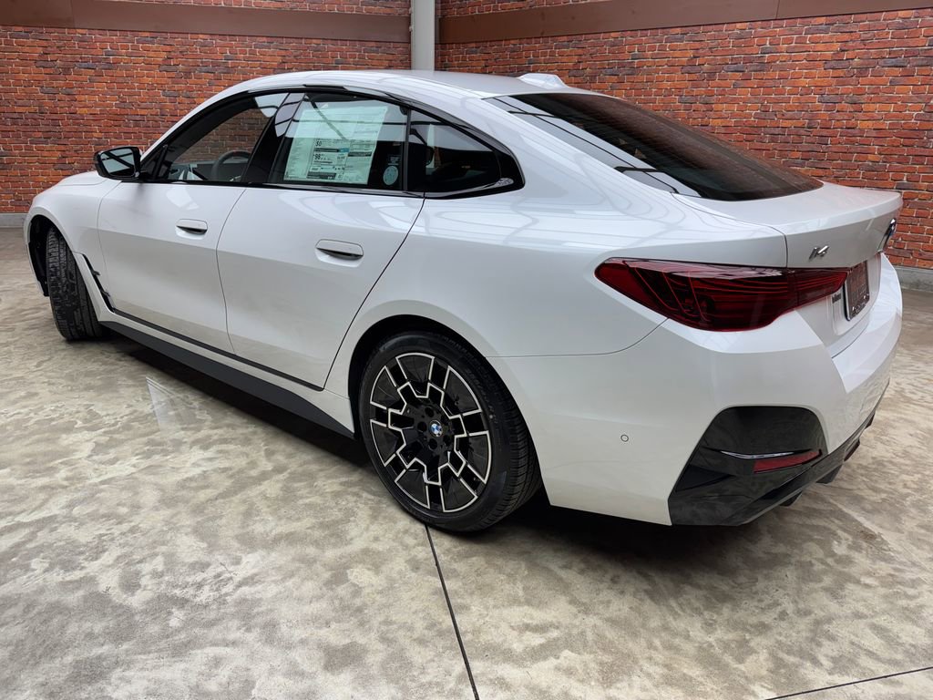 New 2026 BMW i4 M60 image 2