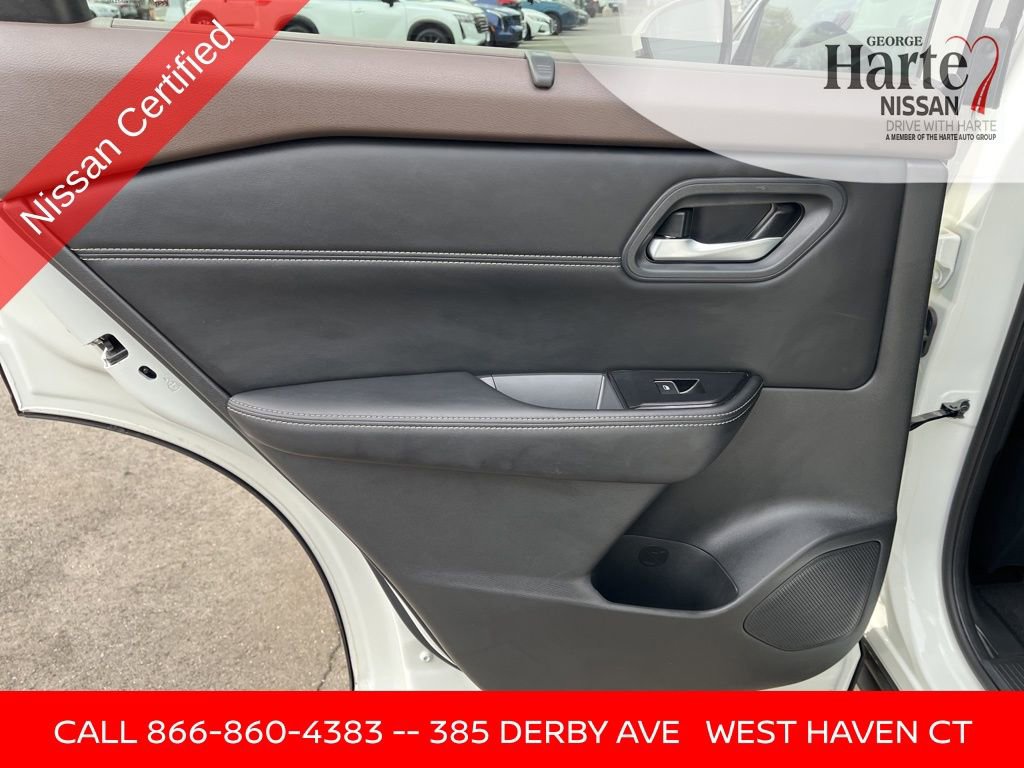 Certified 2023 Nissan Rogue SL w/ SL Premium Package AWD/4WD image 19