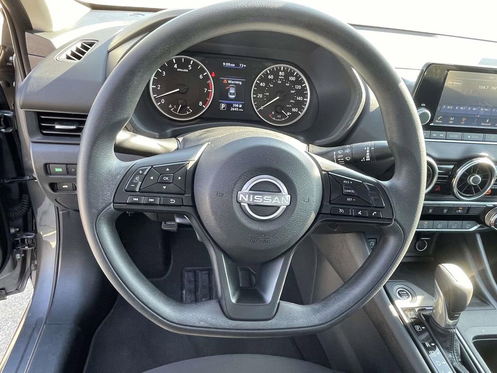Used 2025 Nissan Sentra S image 18