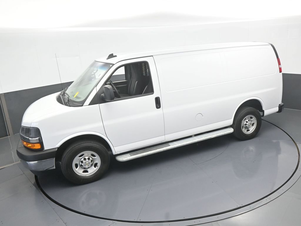 Used 2024 Chevrolet Express 2500 w/ Driver Convenience Package image 38