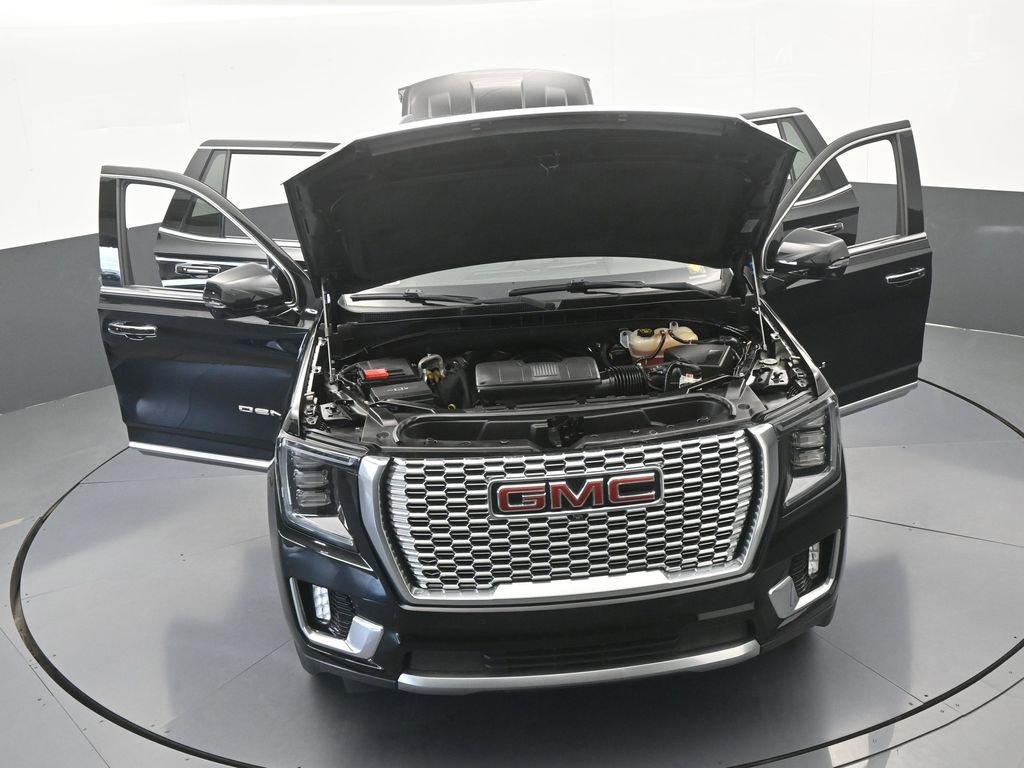 Used 2022 GMC Yukon Denali w/ Denali Premium Package AWD/4WD image 85