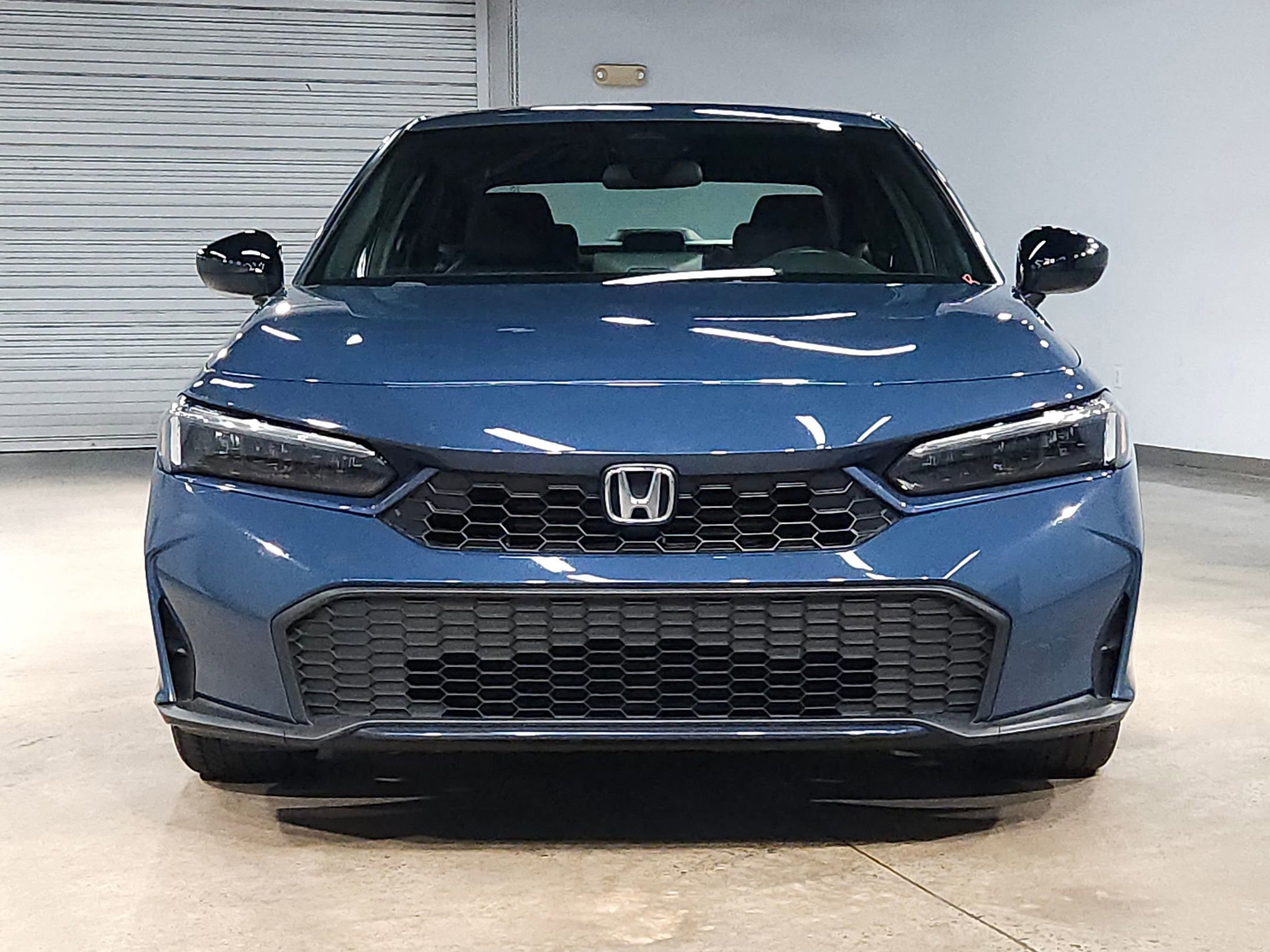 Used 2025 Honda Civic Sport image 2