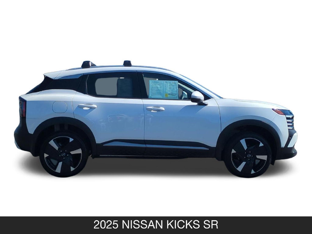 Certified 2025 Nissan Kicks SR FWD image 6