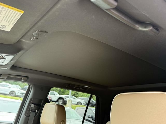 Certified 2023 Chevrolet Tahoe Premier AWD/4WD image 14
