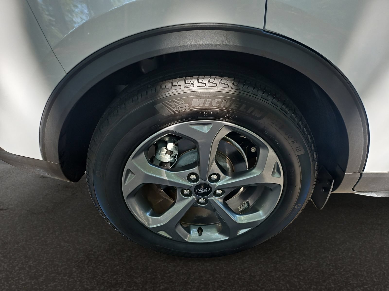 Used 2025 Ford Escape ST-Line w/ Tech Pack #1 FWD image 44