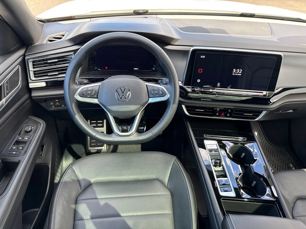 Used 2024 Volkswagen Atlas Cross Sport SEL R-Line AWD/4WD image 22