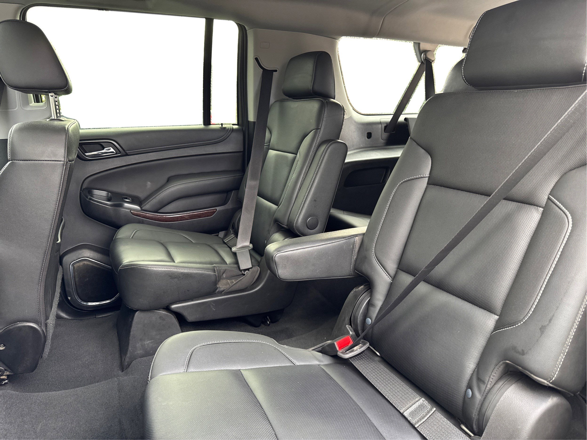 Used 2020 GMC Yukon XL SLT w/ HD Trailering Package image 13