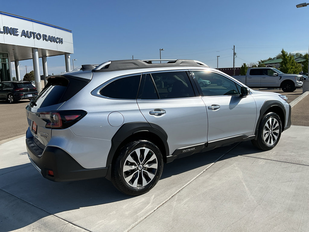 New 2025 Subaru Outback Touring XT image 3