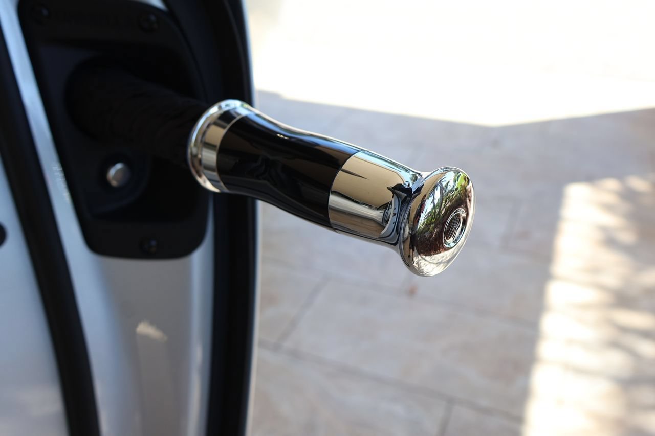 New 2027 Rolls-Royce Ghost AWD/4WD image 17