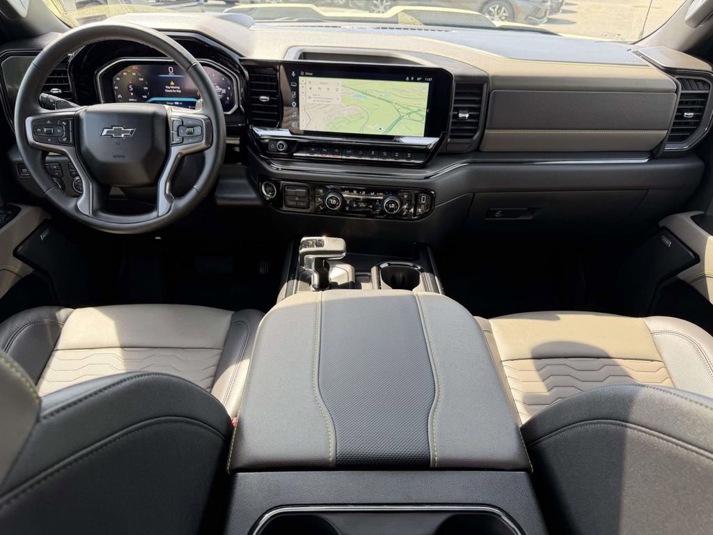 Used 2026 Chevrolet Silverado 1500 ZR2 AWD/4WD image 2