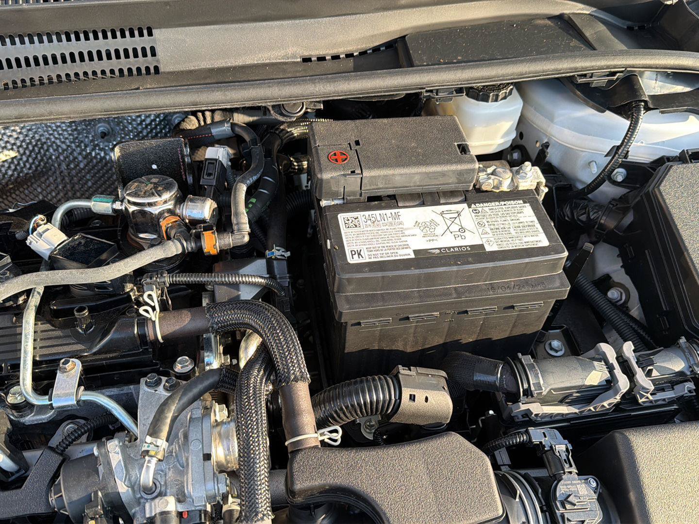 Used 2024 Toyota Corolla SE FWD image 33