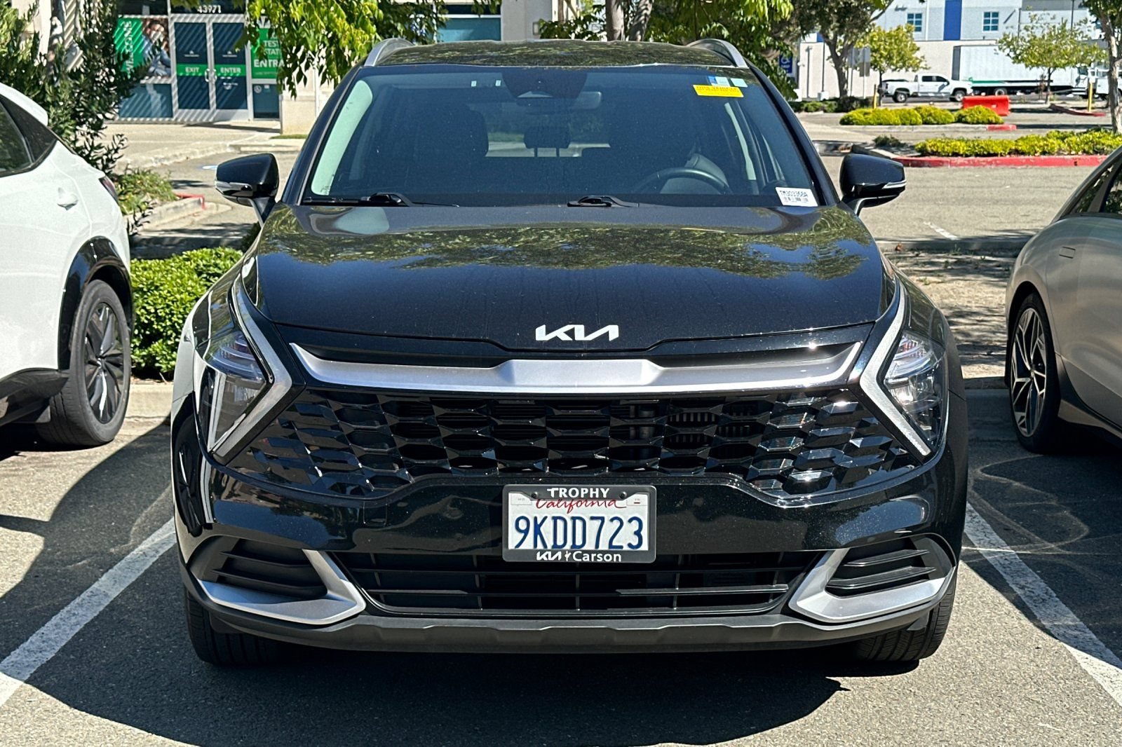 Used 2023 Kia Sportage EX AWD/4WD image 3
