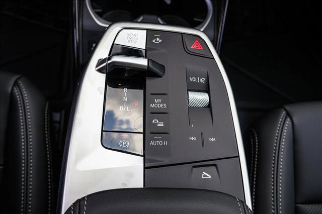 Used 2025 BMW X1 xDrive28i w/ Convenience Package image 19