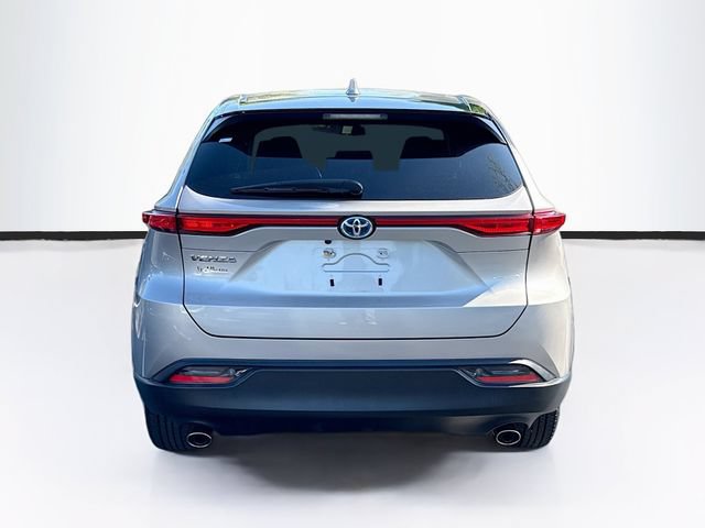 Used 2023 Toyota Venza LE AWD/4WD image 9