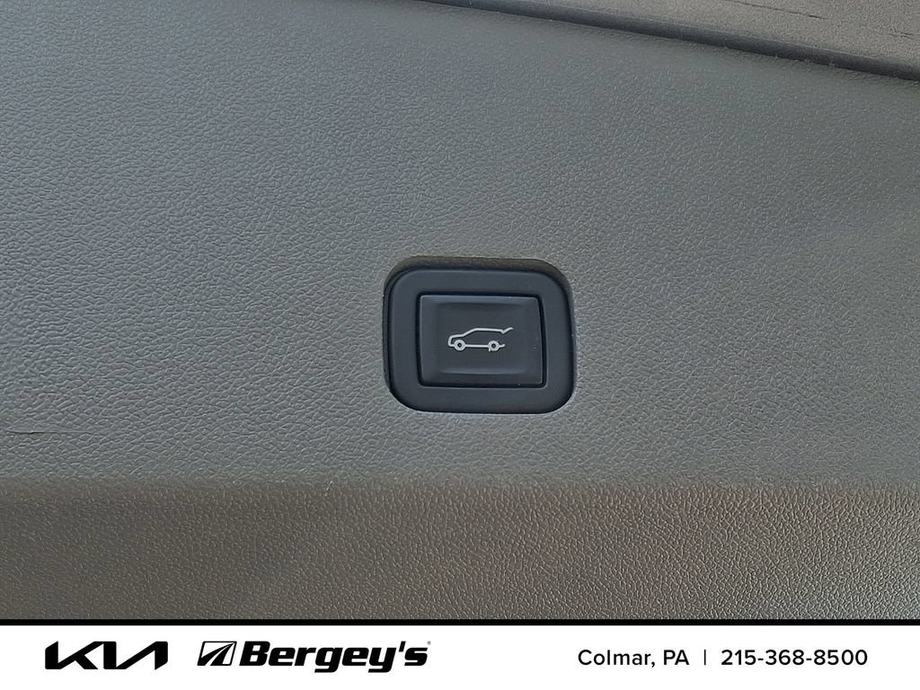 Used 2024 Cadillac XT6 Premium Luxury w/ Technology Package AWD/4WD image 33