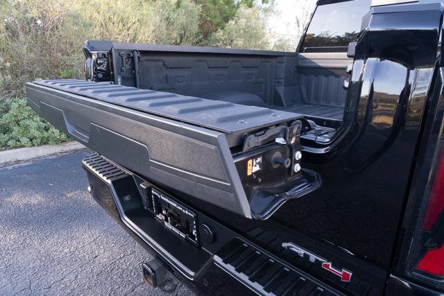 Used 2024 GMC Sierra 2500 AT4 w/ AT4 Premium Plus Package image 11