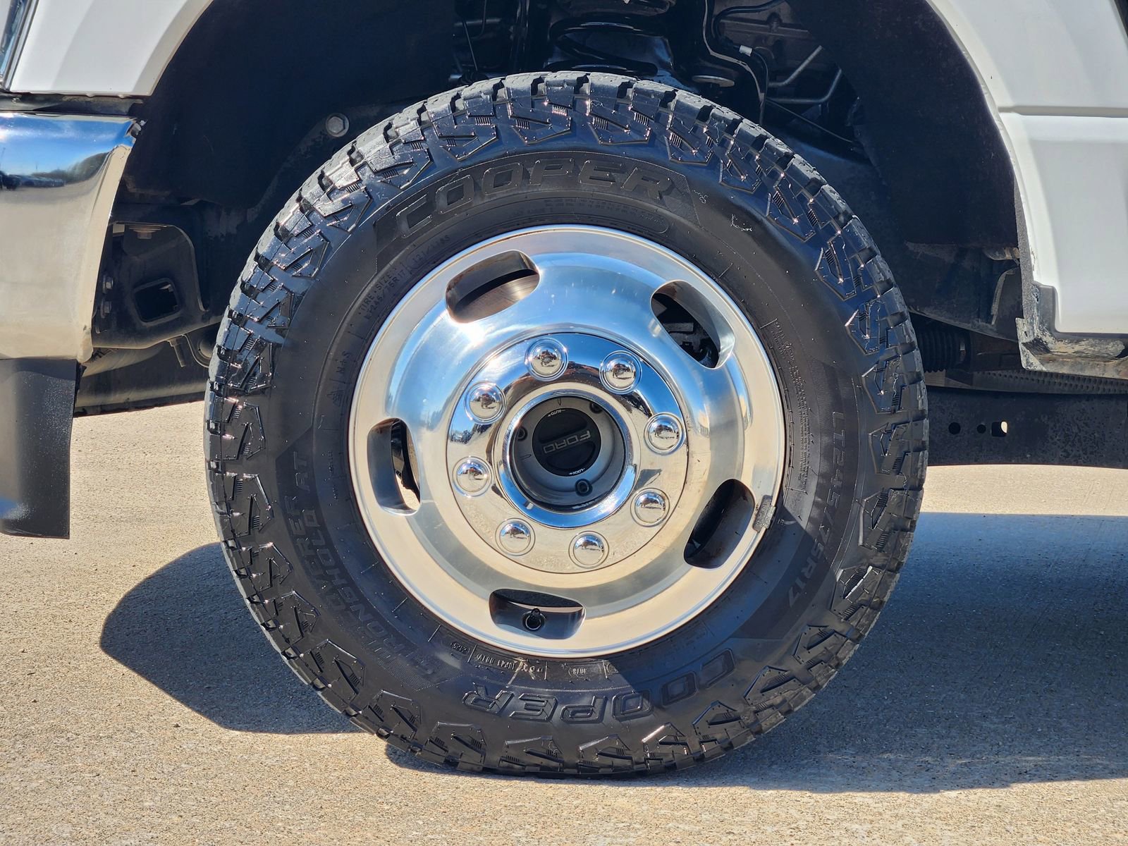 Used 2024 Ford F350 XLT w/ FX4 Off-Road Package image 11