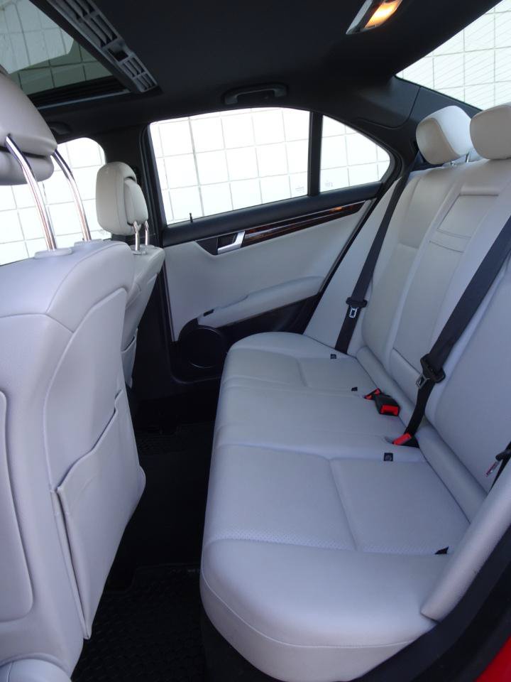 Used 2013 Mercedes-Benz C 300 4MATIC Sedan image 10