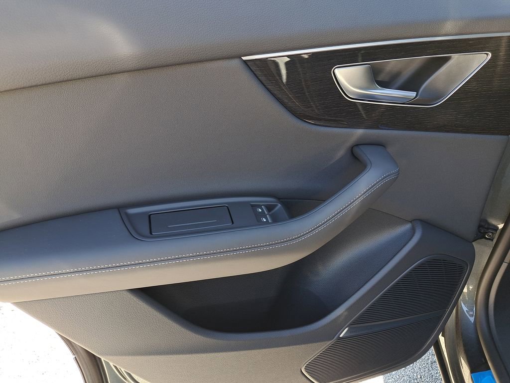 New 2026 Audi Q8 Premium Plus image 29