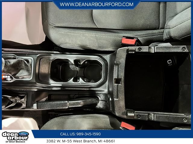 Used 2021 Jeep Wrangler Sport AWD/4WD image 18