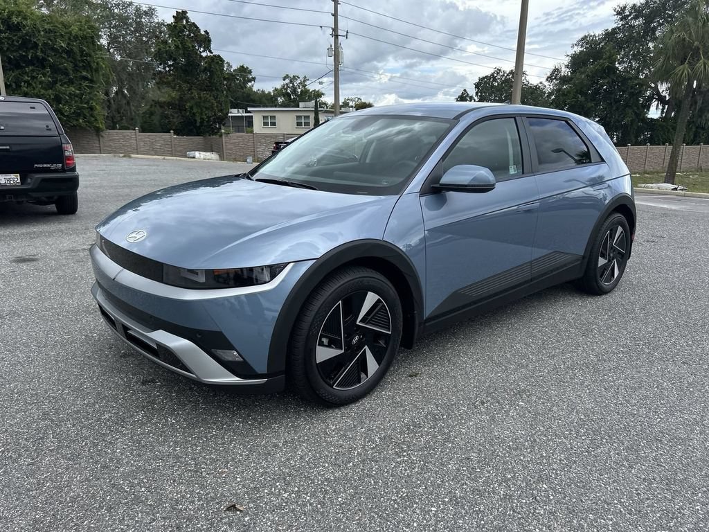 New 2025 Hyundai Ioniq 5 SE RWD image 15