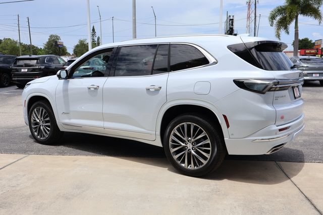 New 2026 Buick Enclave Avenir w/ Super Cruise Package AWD/4WD image 6