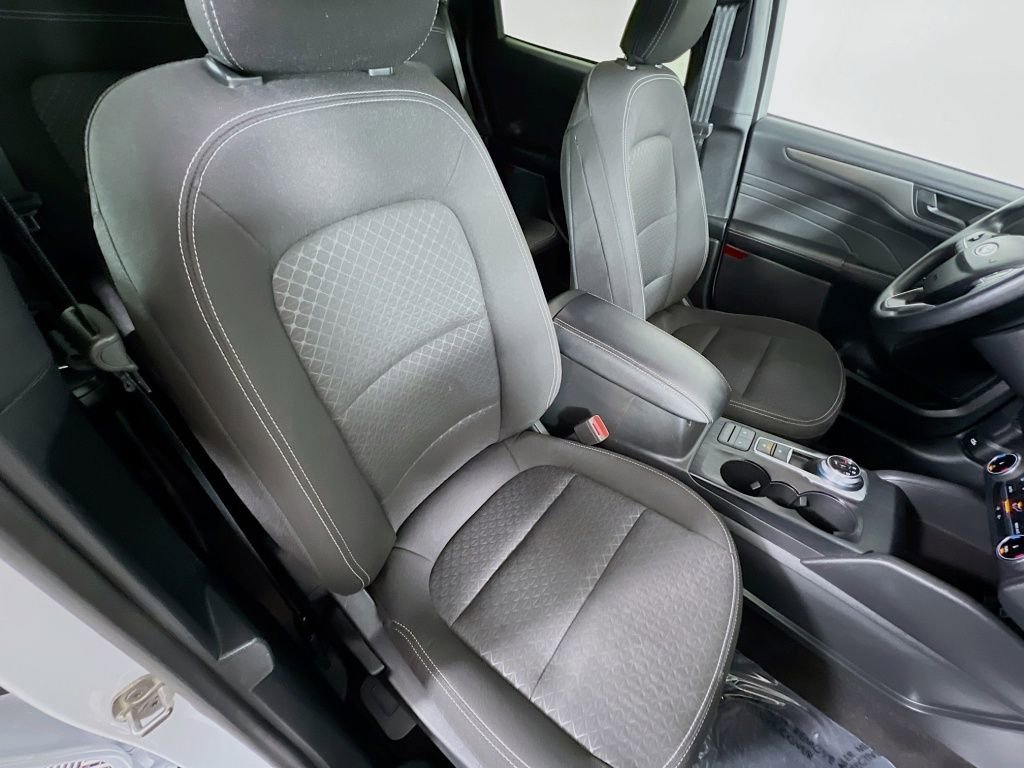 Used 2025 Ford Escape Active image 25