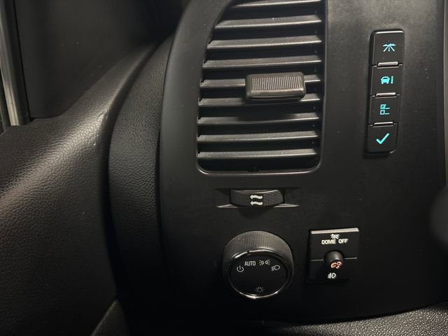 Used 2009 Chevrolet Silverado 1500 LT w/ Power Pack Plus image 40