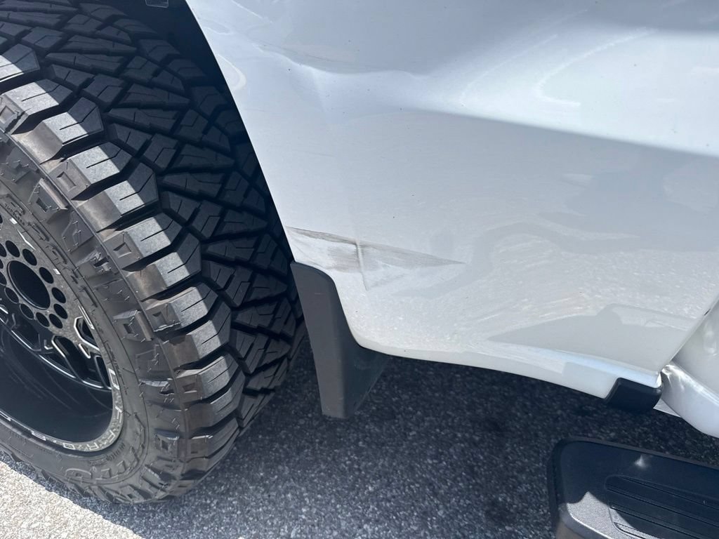 Used 2023 Chevrolet Silverado 1500 RST RWD image 6