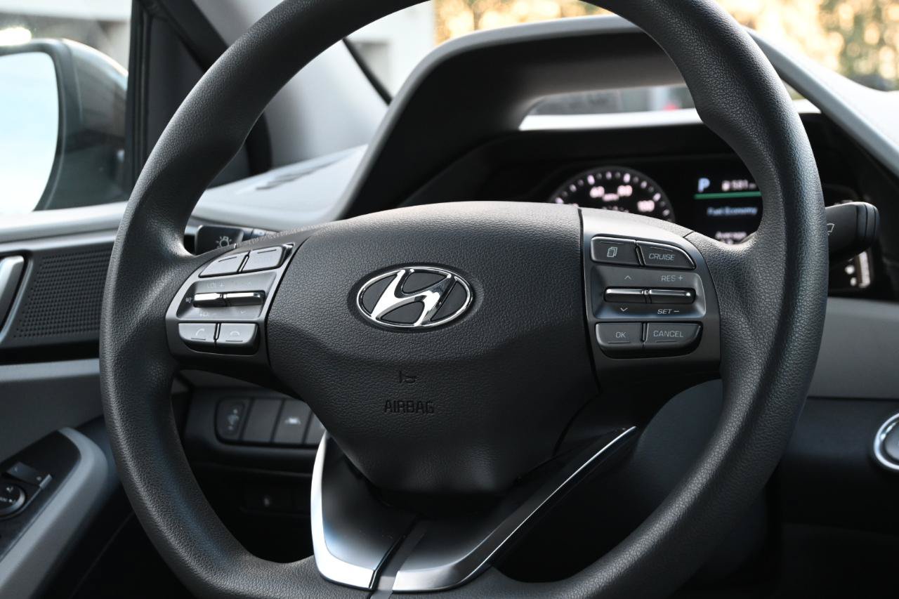 Used 2020 Hyundai Ioniq Blue FWD image 27