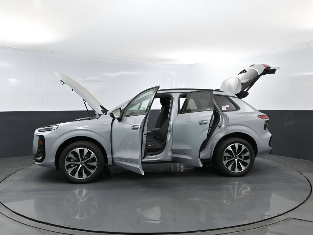 New 2026 Audi Q3 quattro 2.0T AWD/4WD image 32