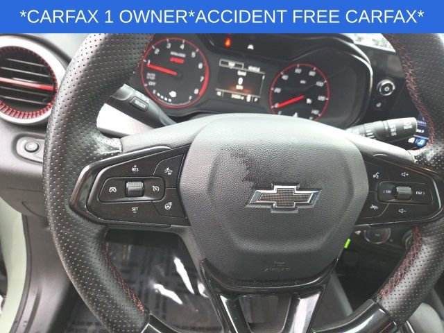 Used 2024 Chevrolet Trax RS w/ Sunroof Package FWD image 30