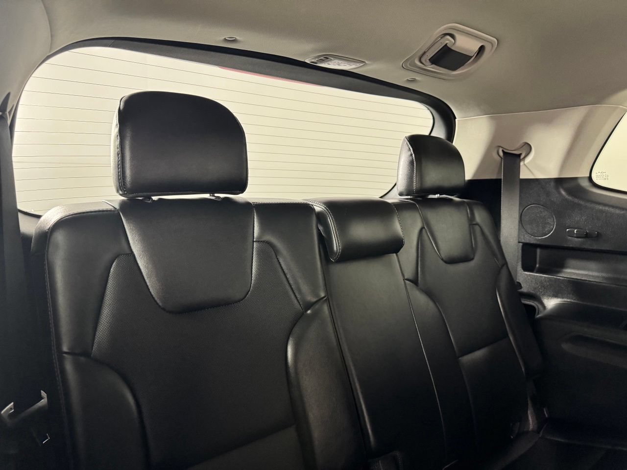 Used 2024 Kia Telluride S w/ S Sunroof Package FWD image 36