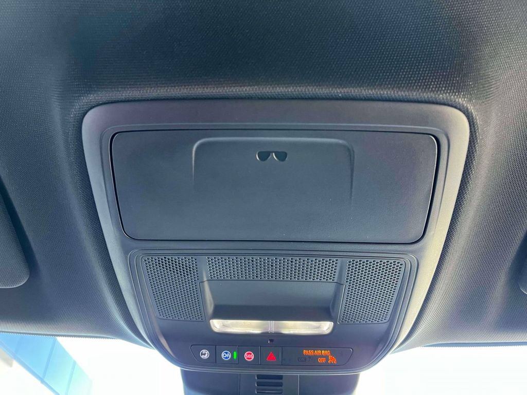 New 2026 Buick Enclave Preferred w/ Power Package FWD image 31