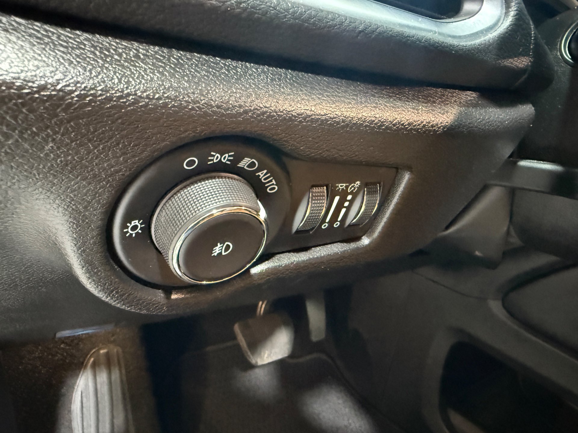 Used 2021 Chrysler Pacifica Pinnacle AWD/4WD image 51