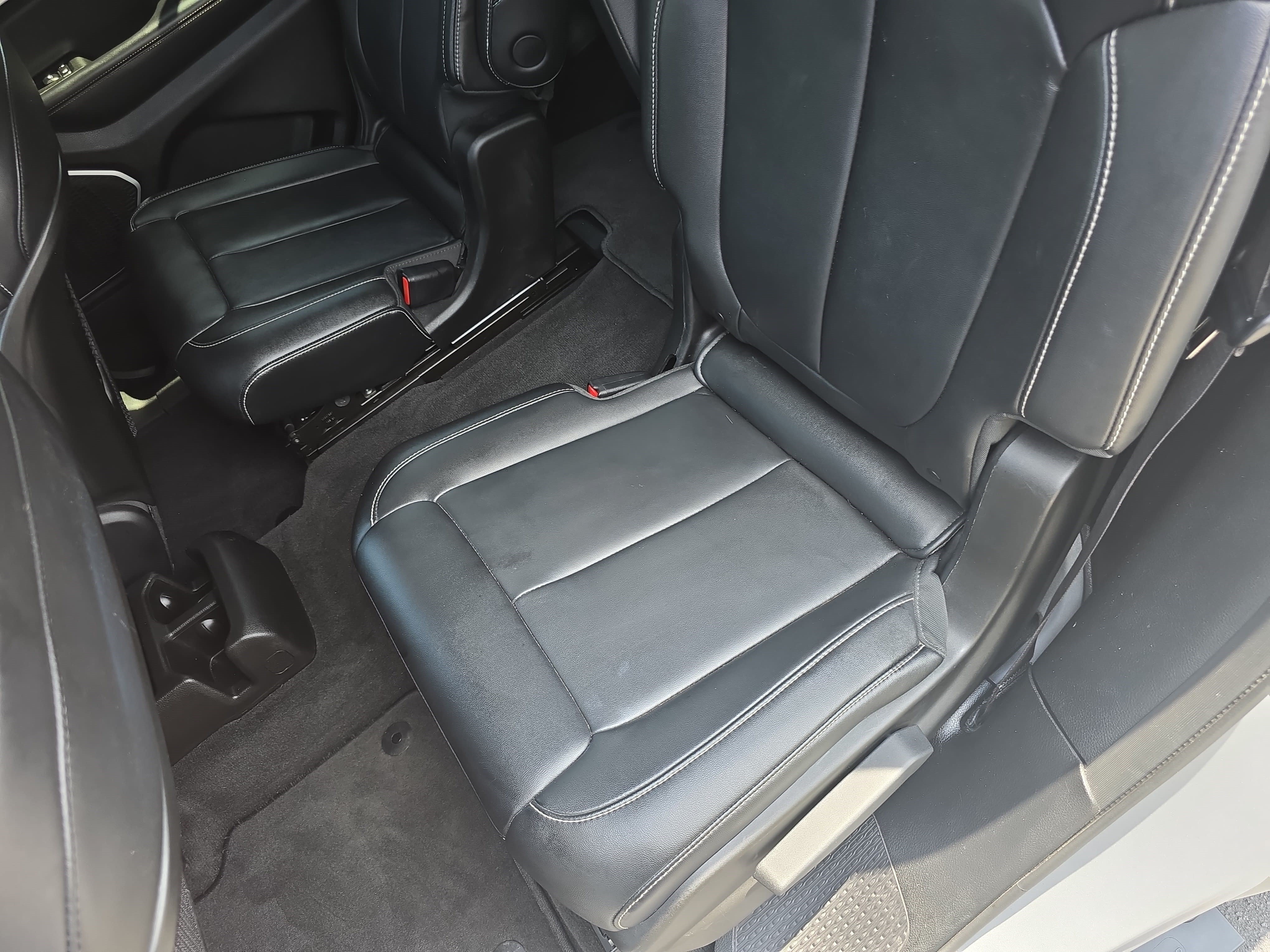 Used 2021 Jeep Grand Cherokee L Limited AWD/4WD image 15
