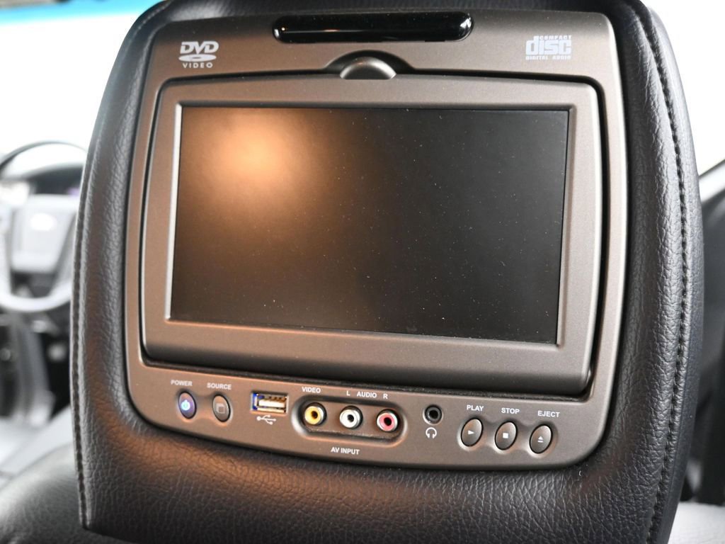 Used 2017 Ford Expedition EL XLT w/ Equipment Group 202A image 30