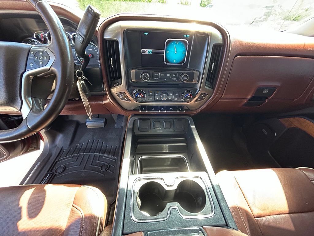 Used 2014 Chevrolet Silverado 1500 High Country w/ High Country Premium Package AWD/4WD image 19