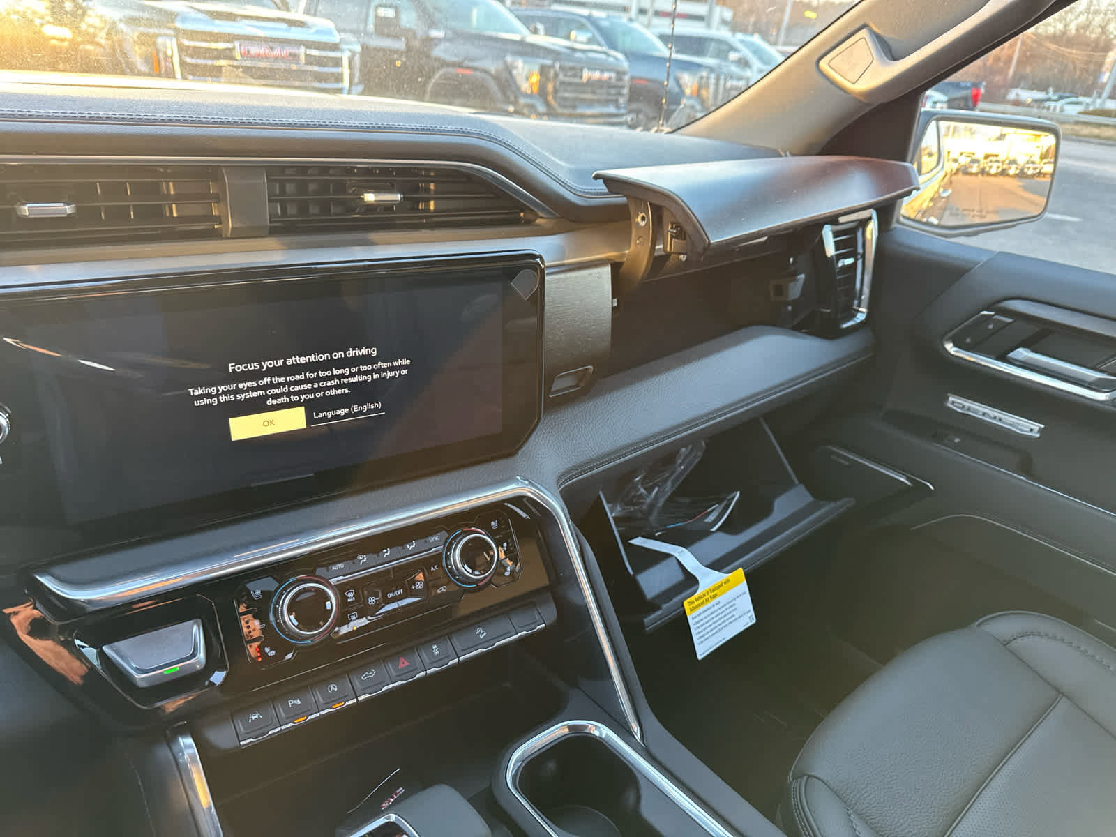 New 2026 GMC Sierra 1500 Denali w/ Denali Reserve Package image 24