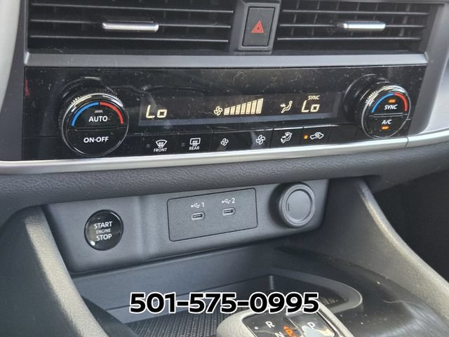 Used 2026 Nissan Rogue SV FWD image 24