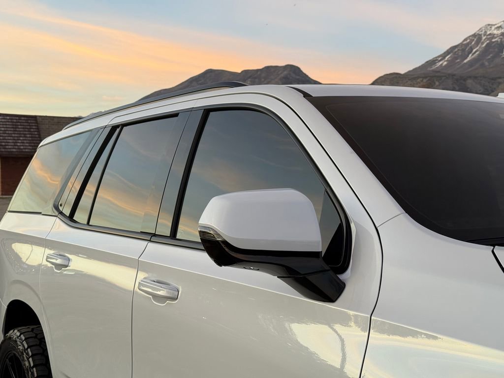 Used 2026 Cadillac Escalade Platinum Sport w/ LPO, ONYX Package image 16