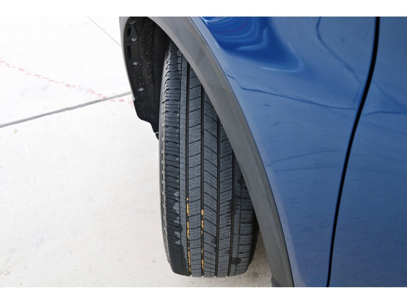 Used 2023 Ford Explorer ST-Line w/ Class IV Trailer Tow Package image 33