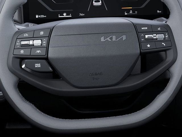 New 2025 Kia K4 EX image 29