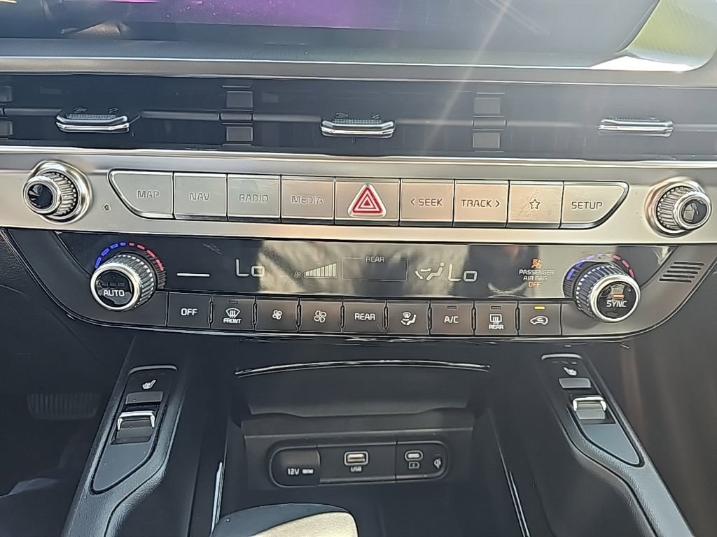 Used 2025 Kia Telluride S image 19