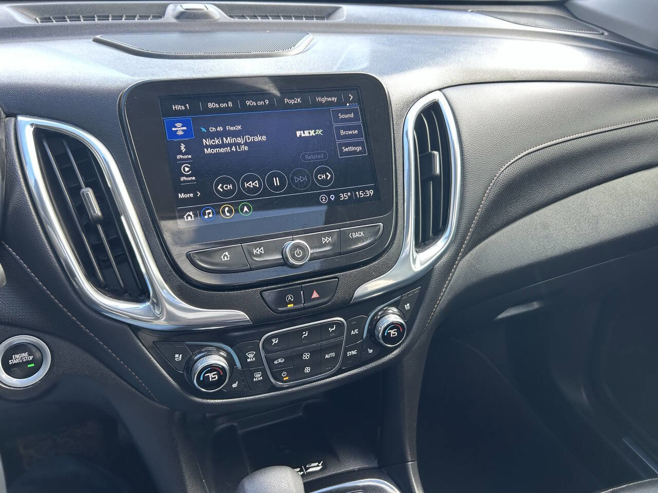 Used 2023 Chevrolet Equinox Premier image 32