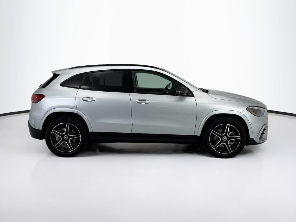 Used 2025 Mercedes-Benz GLA 250 image 8