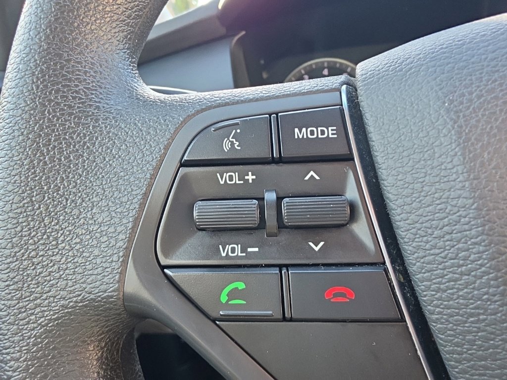 Used 2016 Hyundai Sonata SE FWD image 16